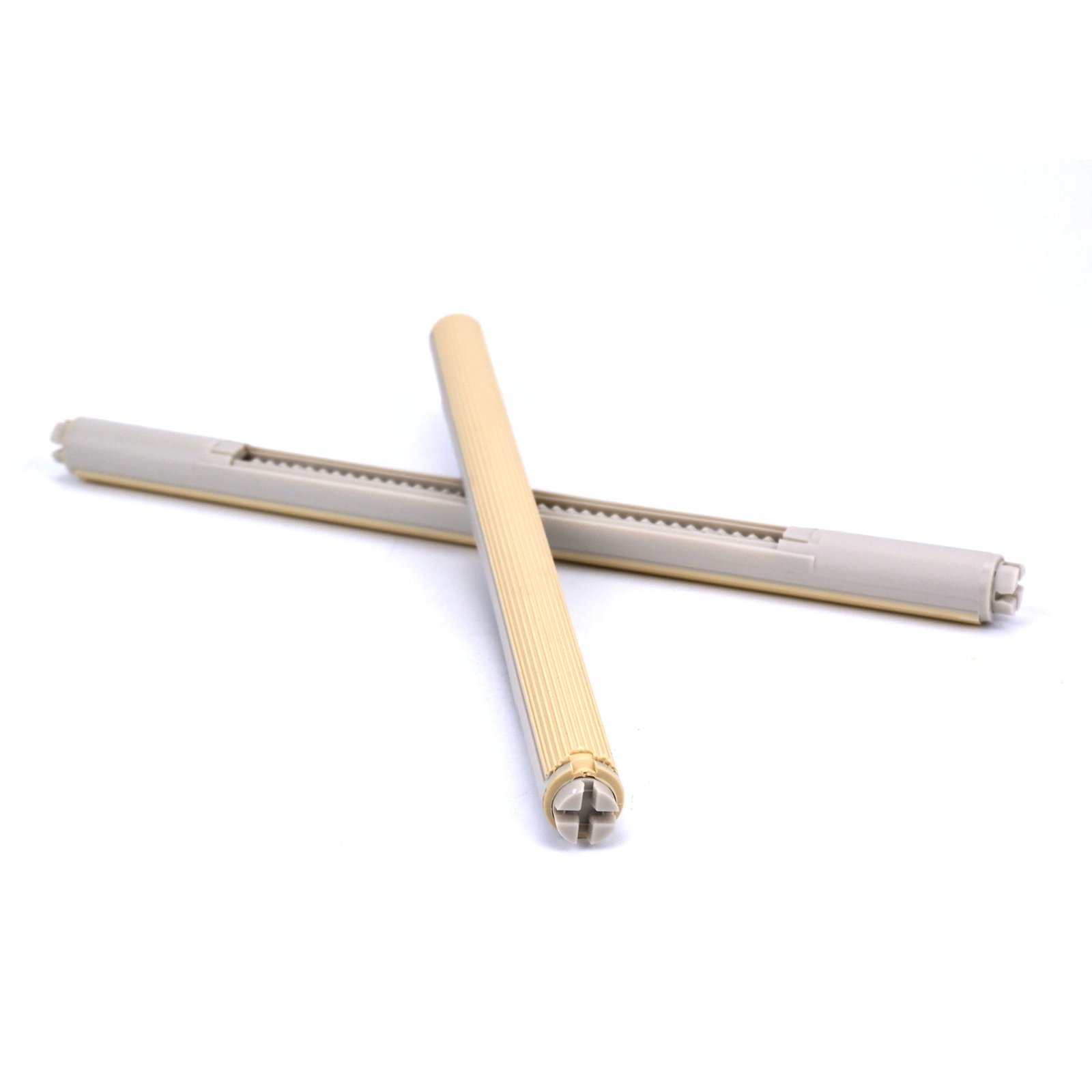 Pet Bird Adjustable Perch - 27-42x1.6cm | Ferplast